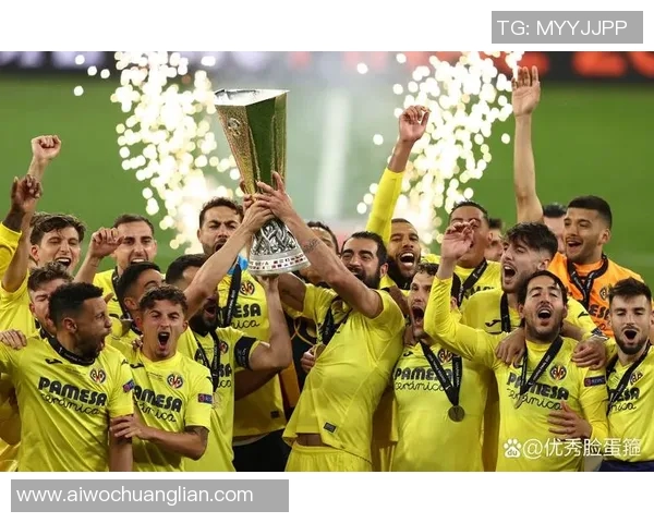 俄罗斯足球巨星的风采与传奇故事揭秘