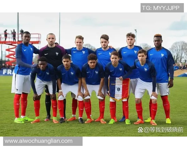 卡塔尔足球明星队员介绍及其在国际赛场上的表现分析